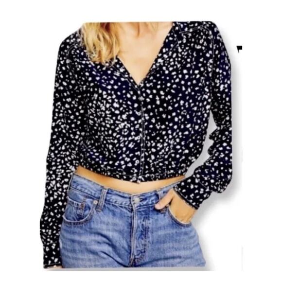 FREE PEOPLE Cropped Navy & White Spotted Viscose Blouse - Picture 1 of 8